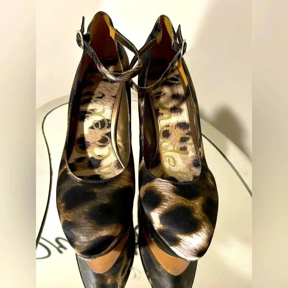 Gently Worn San Edelman Quinn Animal Print Pumps, Size 6